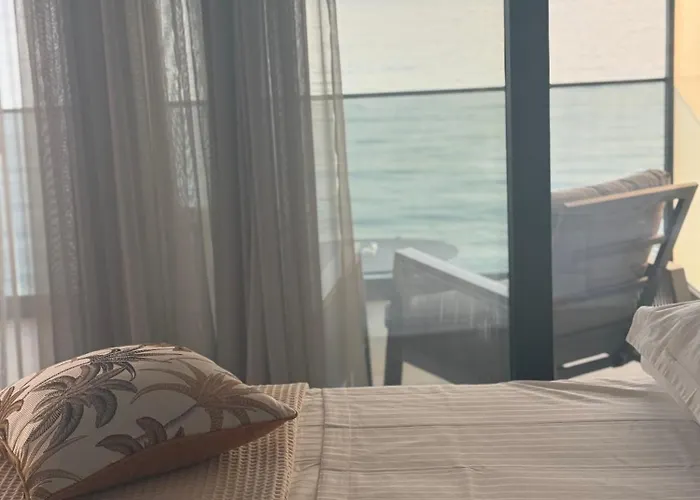 Stella Maris Apartahotel 4*